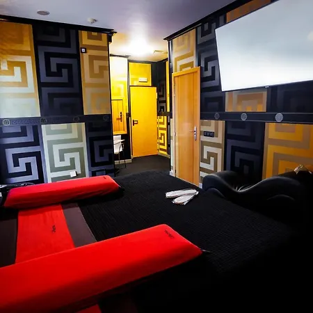 Venus Santiago 3* Santa María