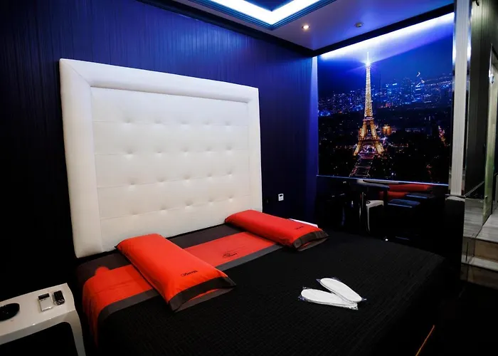 Venus Santiago Motel